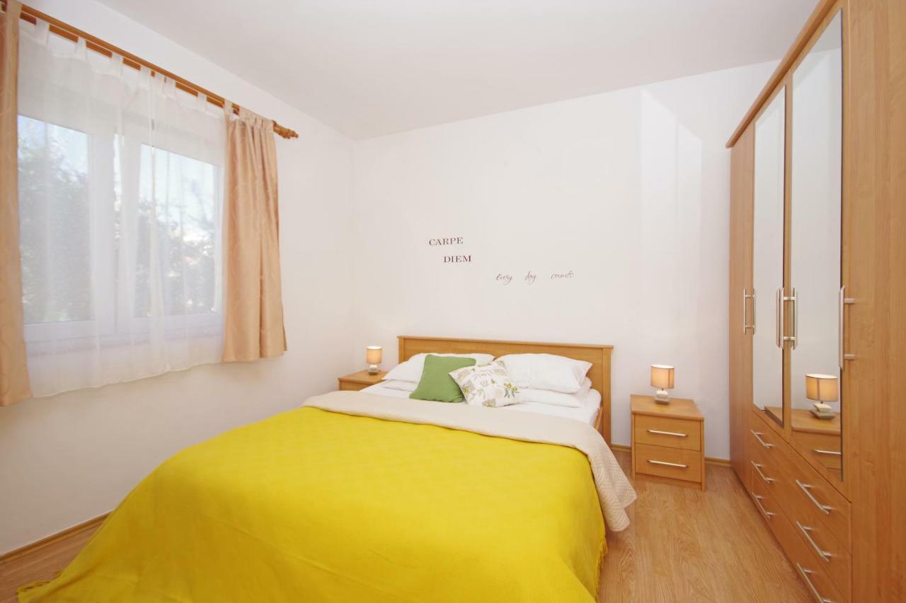 Apartments Imgrund ノヴァリャ エクステリア 写真